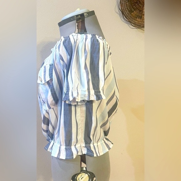 Arizona Off-shoulder Crop Top Size XL Blue Vertical Stripes Buttons Cinched - Picture 5 of 7